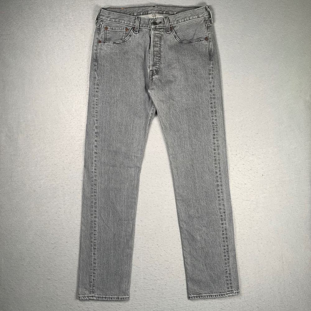 Levi's 501 Original Fit Jeans Mens 31x32 Grey Straight Leg Button Fly Denim